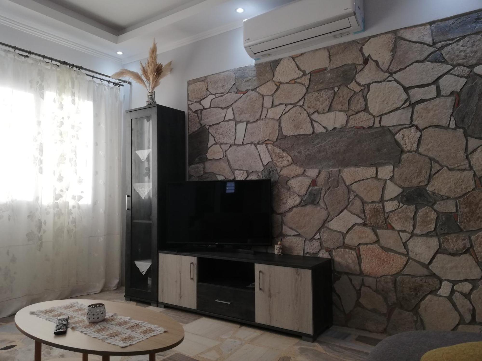 Grey House * Samos Town